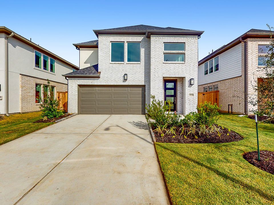 1st image of 21826 Fitzroy Manor Ln