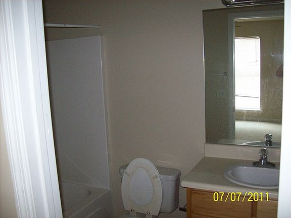 2nd image of 1501 Myrtle St APT A2