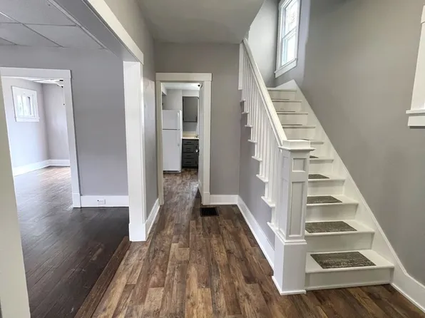 1635 Clairtonica St, Pittsburgh, PA 15205