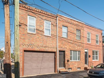2717-2719 E Albert St, Philadelphia, PA, 19125