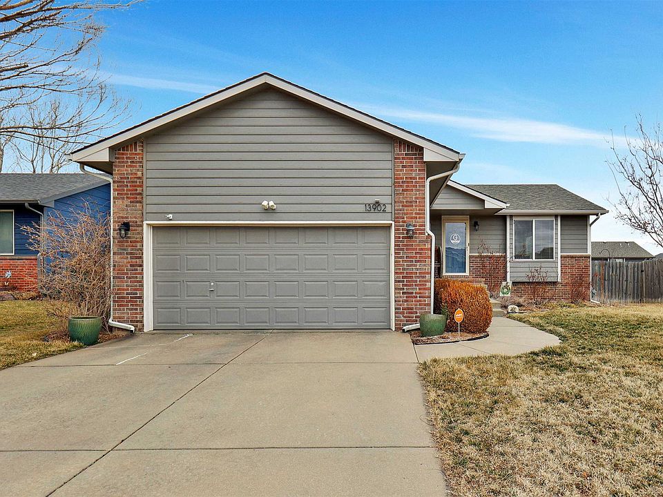 1st image of 13902 W Lost Creek Cir