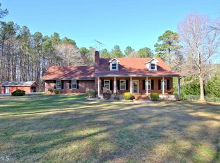 45 Tanglewood Ln, Sharpsburg, GA 30277