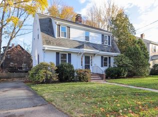 122 Albemarle Rd, Newton, MA 02460