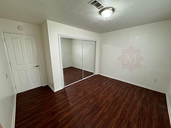 5th image of 305 Ladera St Unit C