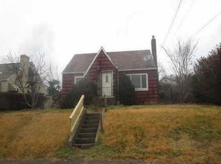 441 Rosslyn Ave, Springdale, PA 15144