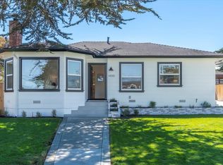 1133 Del Monte Blvd, Pacific Grove, CA 93950