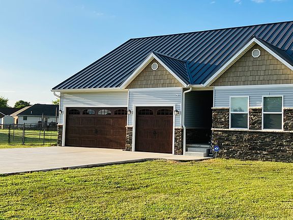 3rd image of 8123 Walleye Dr