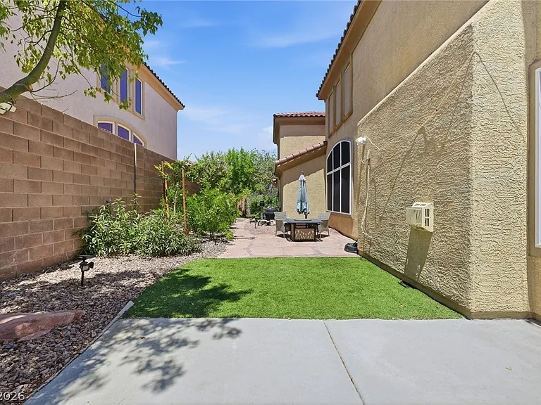 11144 Ferragamo Ct — Photo 34