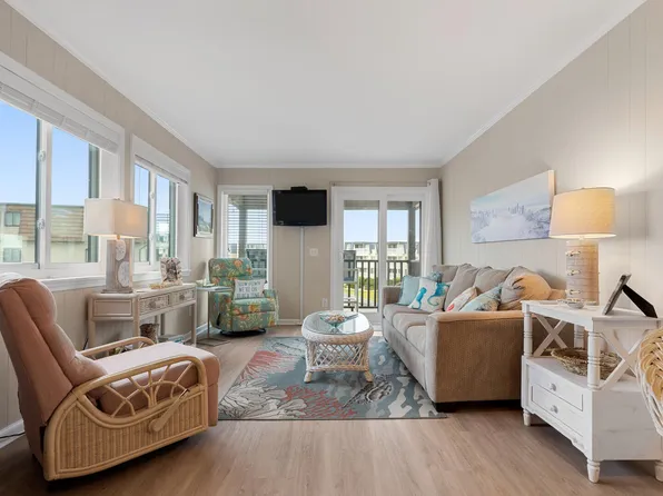 (undisclosed Address), Atlantic Beach, NC 28512