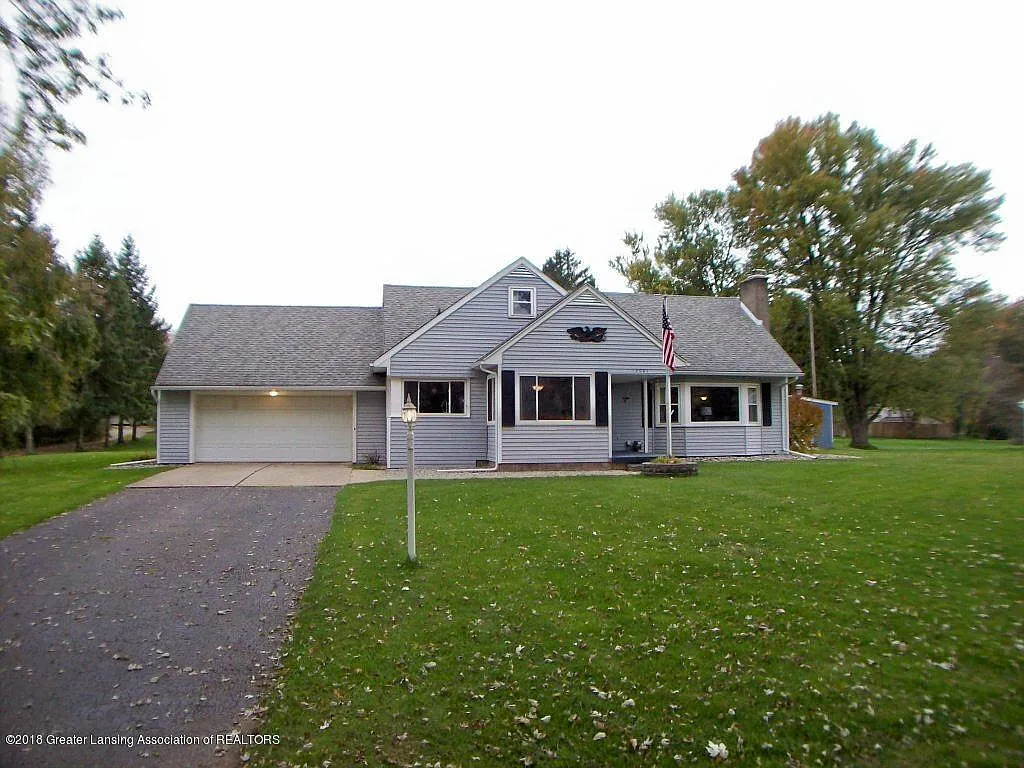 12081 Broadbent Rd photo 1