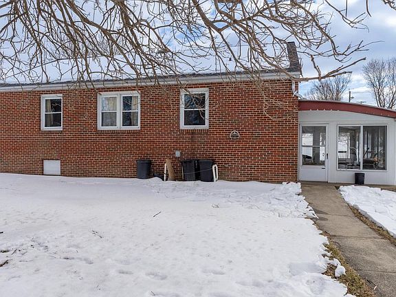 3rd image of 4516 E Joppa Rd