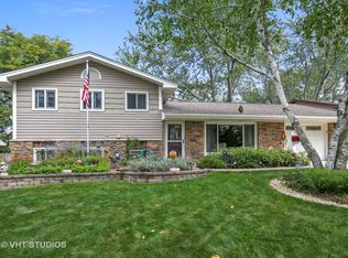 440 W Newport Rd, Hoffman Estates, IL 60169