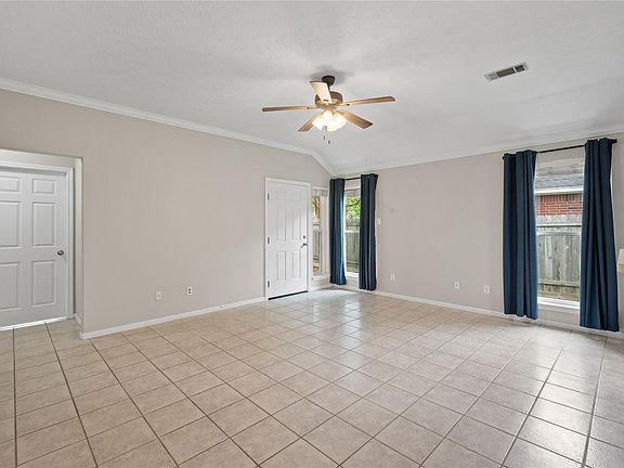 4th image of 4019 N Fm 565 Rd