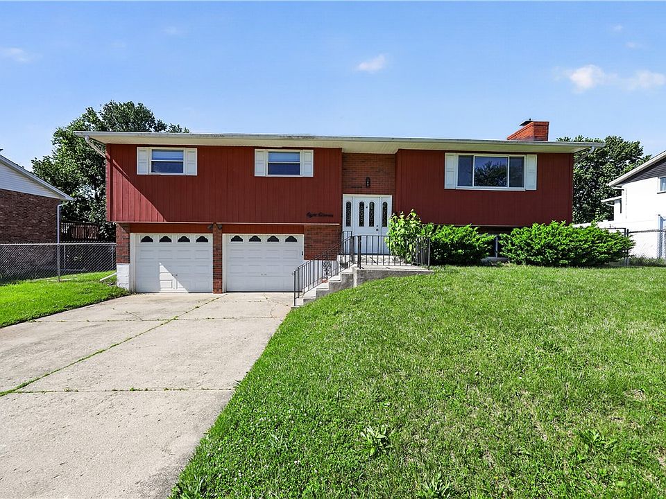 1st image of 811 Victoria Dr