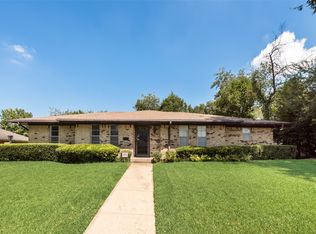 135 S Capri Dr, Duncanville, TX 75116