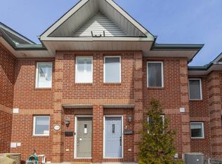 395 Bell St S #7, Ottawa, ON K1S 4K5