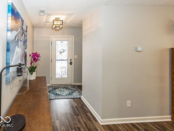 4th image of 6107 Pebblebrooke Rd