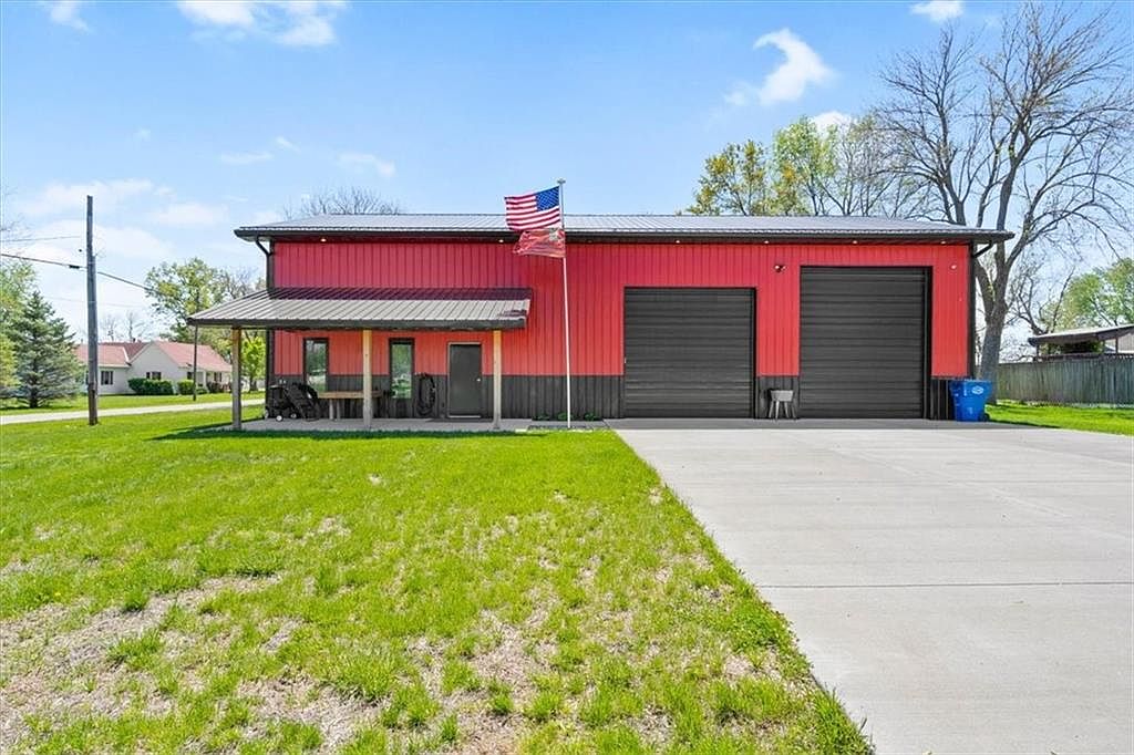 202 S 4th St, Pleasant Hill, MO 64090 Zillow