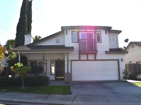 3238 Amberfield Cir