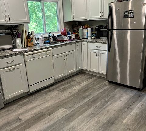 3rd image of 127 Bellwood Rd