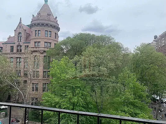 Rented by City Stop Realty | media 1