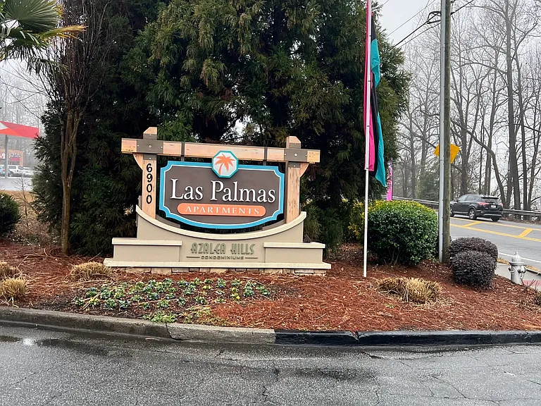 125 Seasons Pkwy — Photo 3