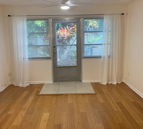 4th image of 610 Indian Rocks Rd N #1