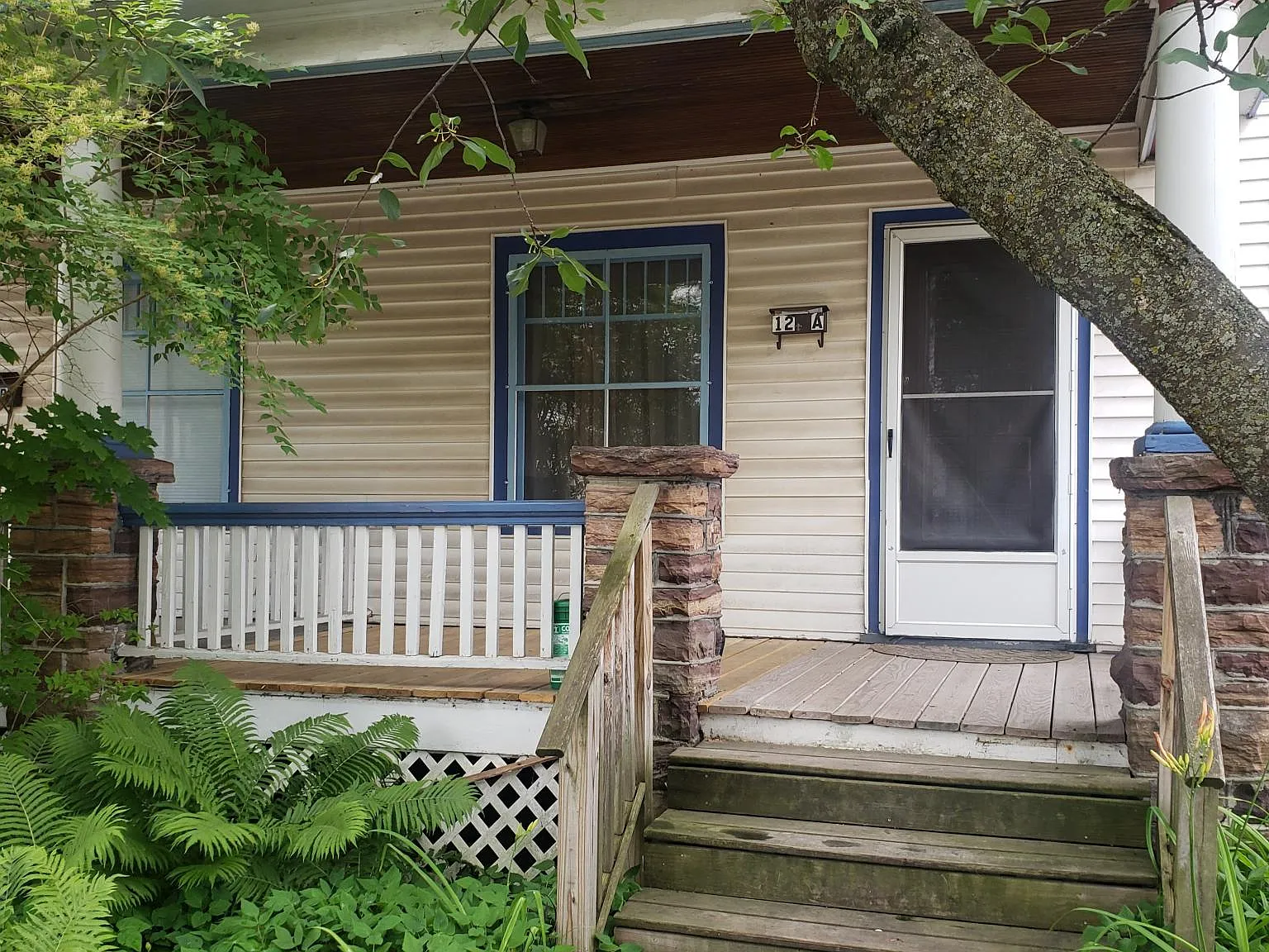 12 Platt St — Photo 2