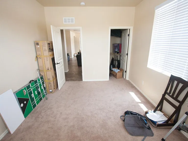 Denroom