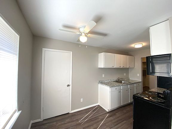 4th image of 2317 & 2331 W Martin Luther King Jr Dr #2-301