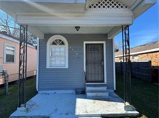 8016 Bass St, New Orleans, LA 70128