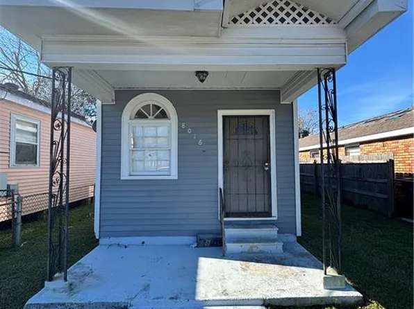 8016 Bass St, New Orleans, LA 70128