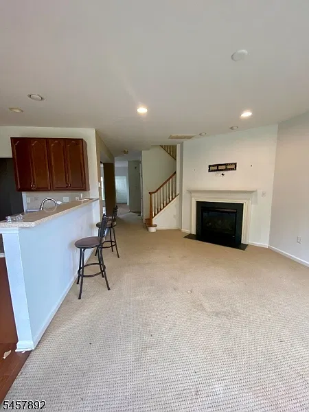 3 bed, 2.5 bath, $3,000 — Photo 1
