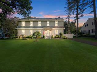 9510 Pinnacle Rd, Sauquoit, NY 13456