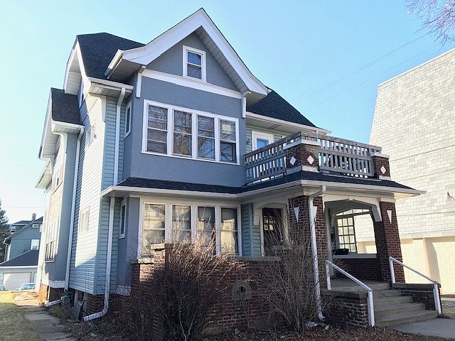 1st image of 3057 N Farwell Ave