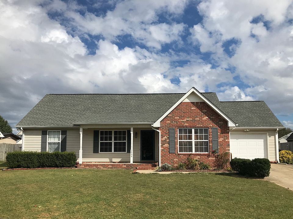 1st image of 2934 Windemere Dr