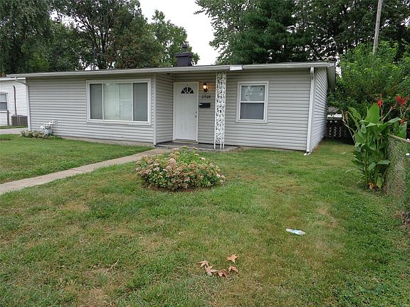 4th image of 2908 Dale Ave