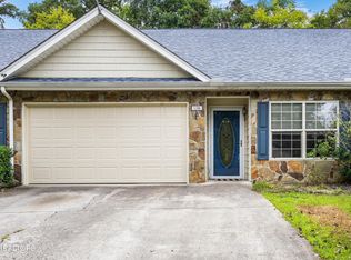 5286 Avery Woods Ln, Knoxville, TN 37921
