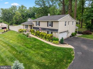147 Deer Run Rd, Willow Grove, PA 19090