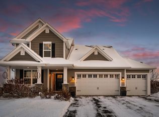 2715 Northview Dr, Victoria, MN 55386