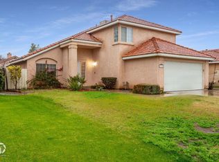 7912 Walnut Grove Ct, Bakersfield, CA 93313