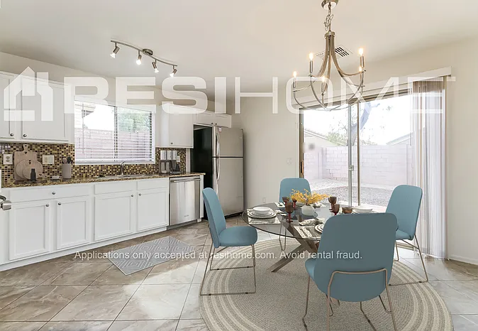 10837 E Carol Ave — Photo 4