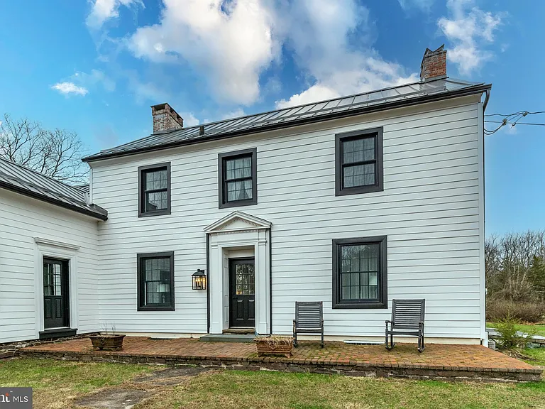 180 Municipal Rd — Photo 4