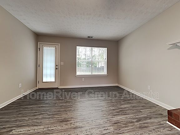 5th image of 900 Wilmont Ct