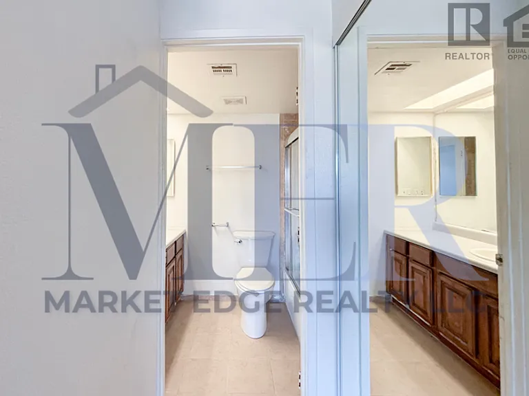 3601 W Tierra Buena Ln #240 — Photo 29