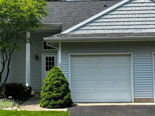 83 Douglas Cv, Fennville, MI 49408