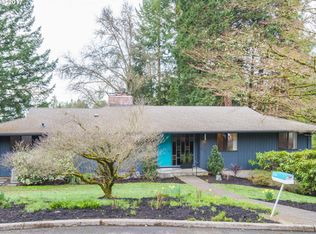 2760 SW Garden View Ave, Portland, OR 97225