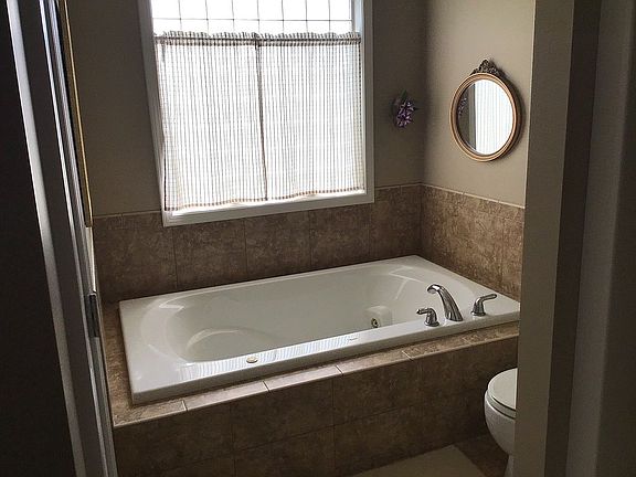 4th image of 23898 Summerwood Ln