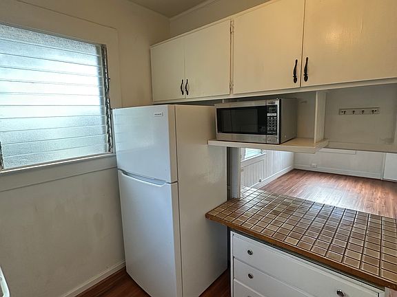 4th image of 1123C 2nd Ave