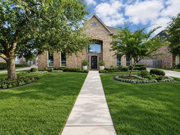 5654 Grand Floral Blvd, Houston, TX 77041